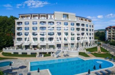 One-bedroom apartment in the resort of St. Constantine and Helena, Carpe Vita complex - 900 euros