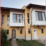 Двуетажна къща, разположена в престижния комплекс Lighthouse Golf & SPA Resort,