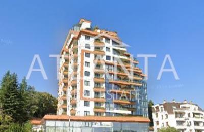 Two-bedroom apartment with sea view in Briz district