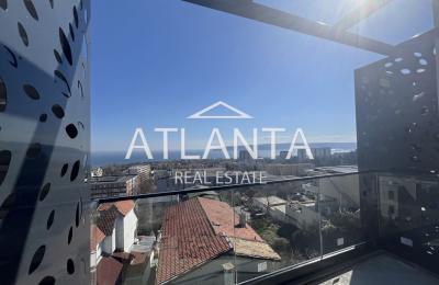 Two-bedroom apartment 120 m2 spacious, panoramic, turnkey finished in Briz district