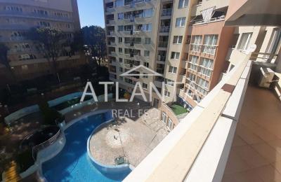Two-bedroom apartment in the gated complex Nikea Park, in the Golden Sands resort.