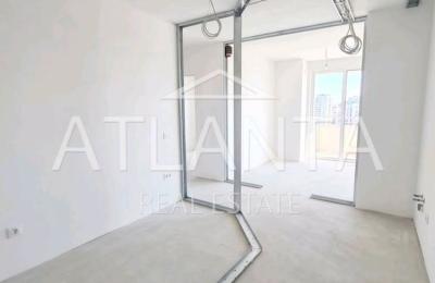 Тристаен апартамент с гараж 35кв.м, Възраждане 2