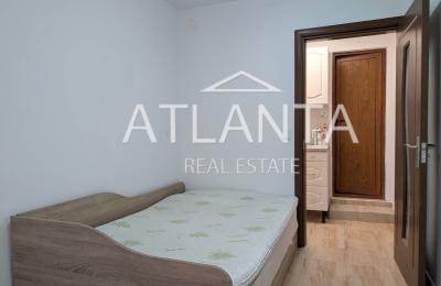 🏡 Продава се компактно студио в идеалния център на Варна ✨